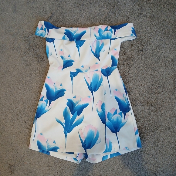 💚5/$25 Asos OSMOSE Floral Off The Shoulder Skort Romper Birds Of Paradise - Picture 7 of 7